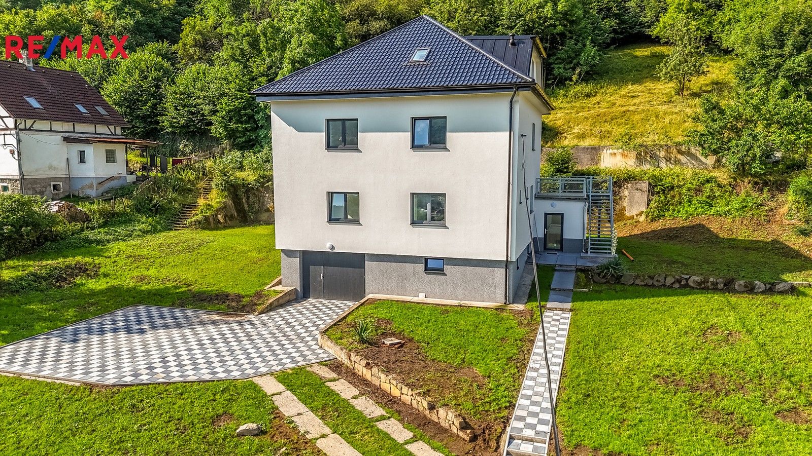 Rodinné domy, Ve Stráni, Ústí nad Labem, 330 m²
