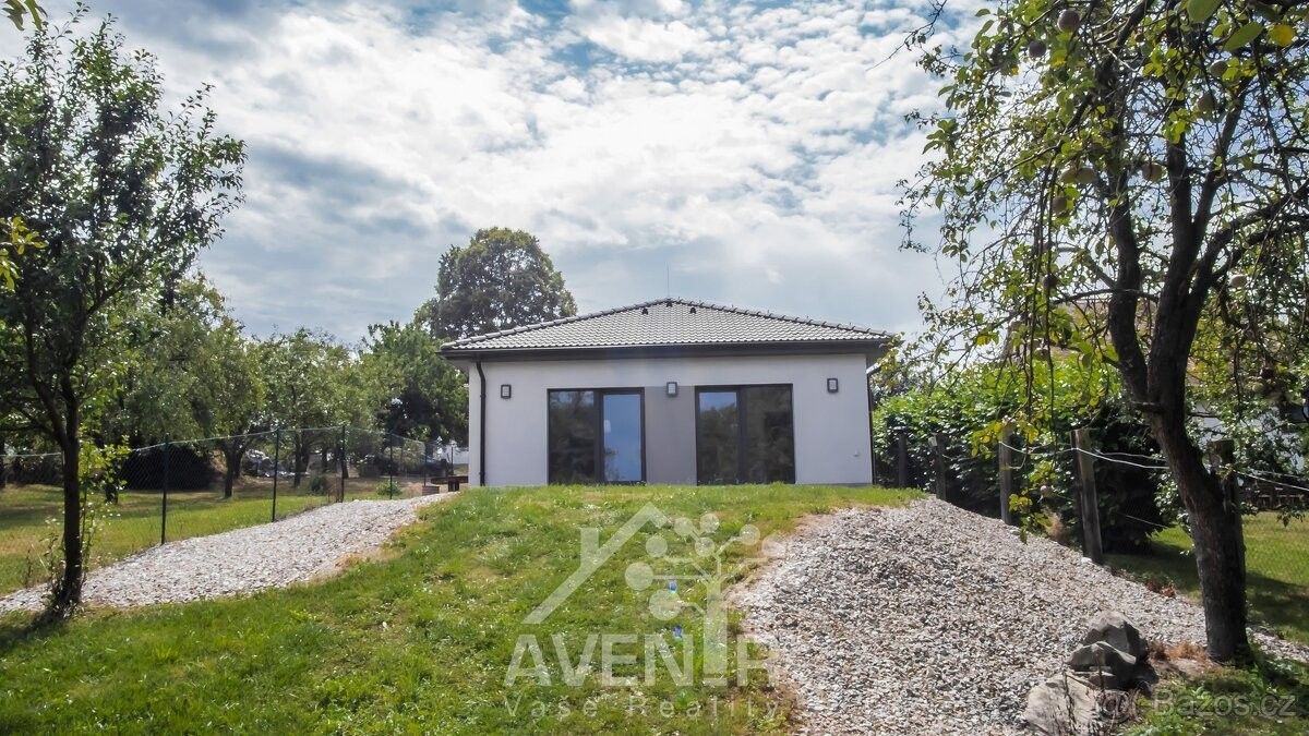 Prodej dům - Zastávka u Brna, 664 84, 97 m²