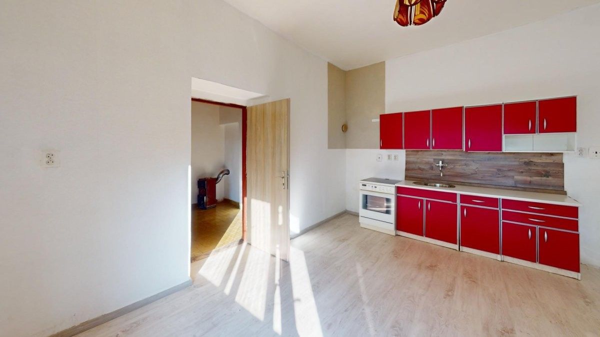 Pronájem rodinný dům - 5. května, Dvůr Králové nad Labem, 53 m²