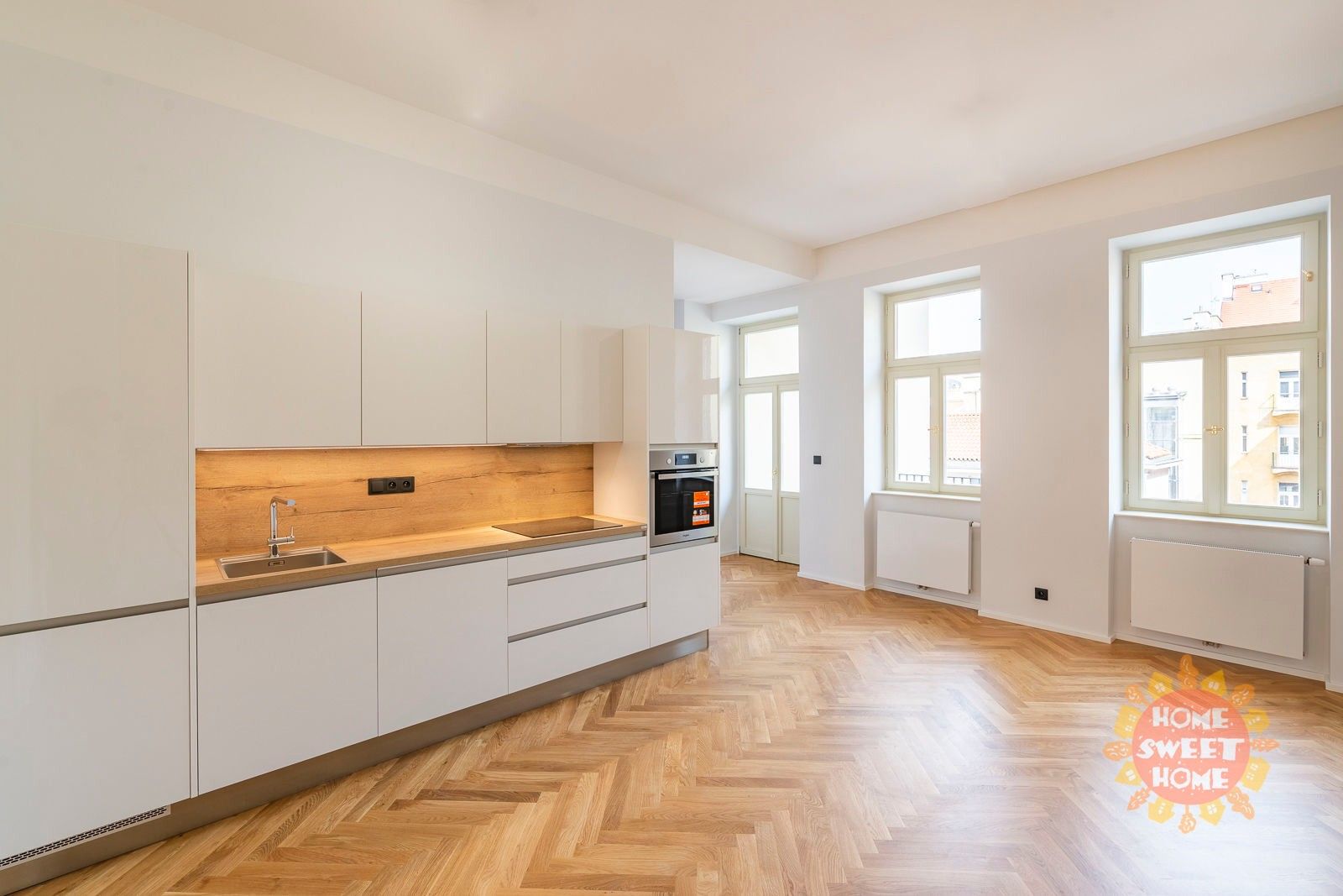 3+kk, Opatovická, Praha, 77 m²