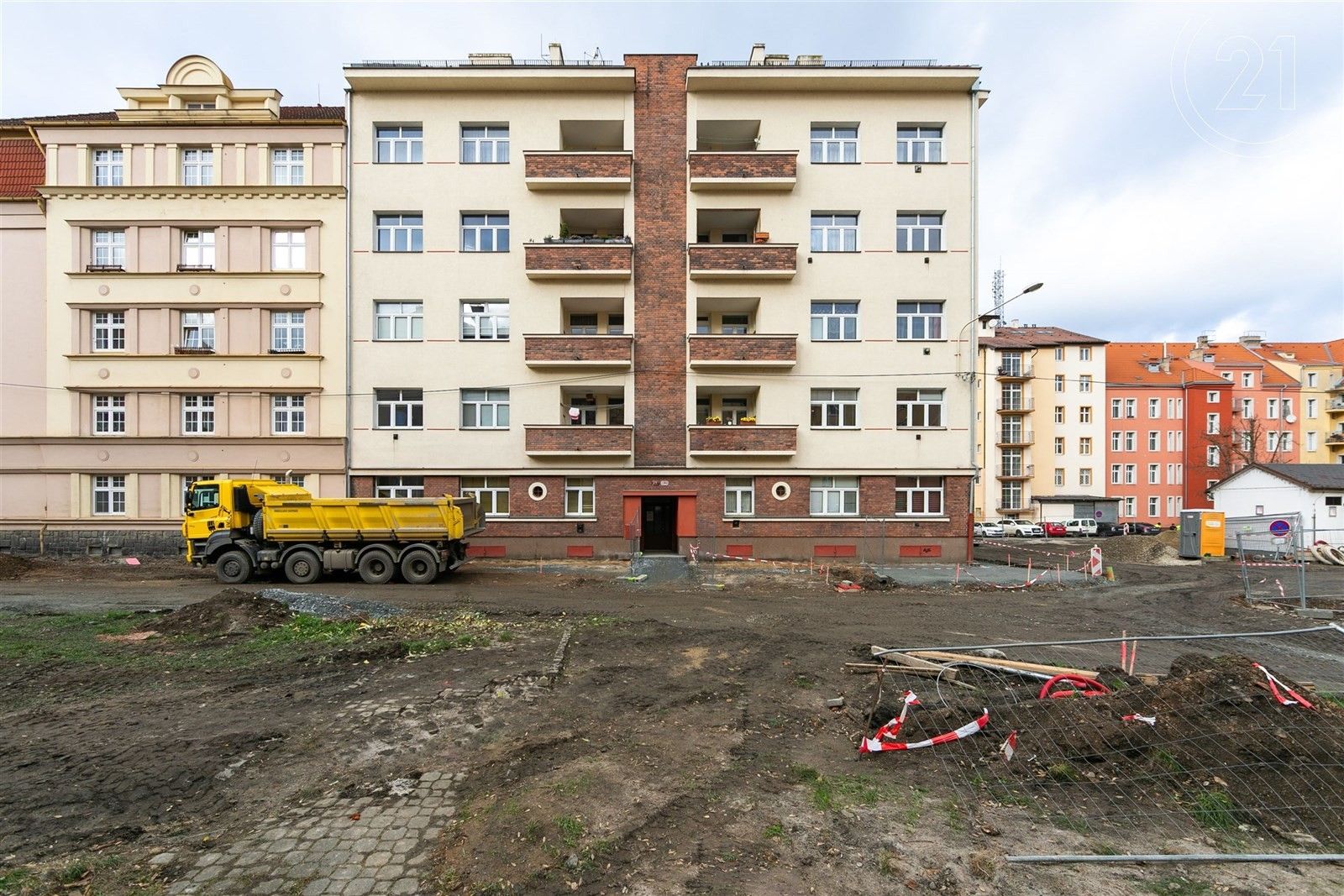 3+kk, Guldenerova, Plzeň, 80 m²