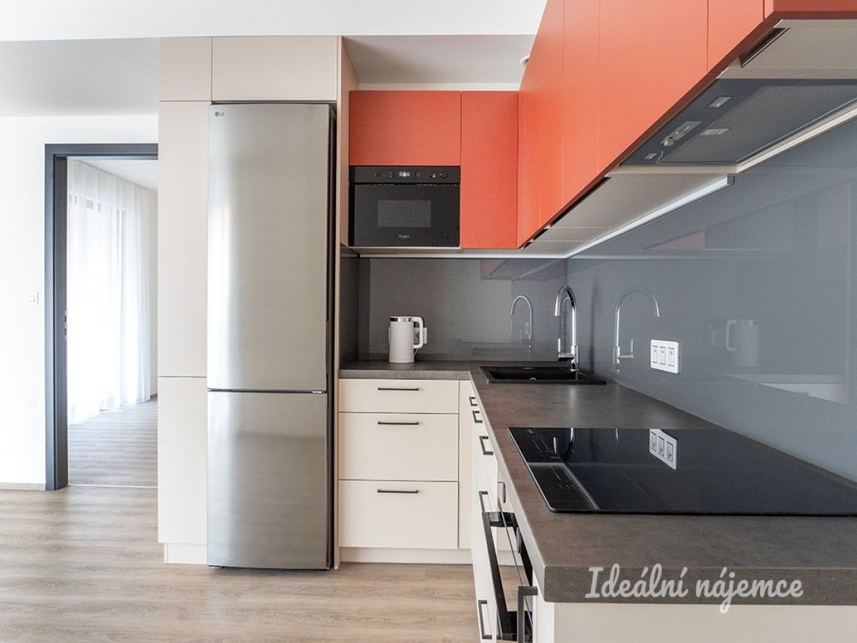 2+kk, Kotlaska, Praha, 56 m²