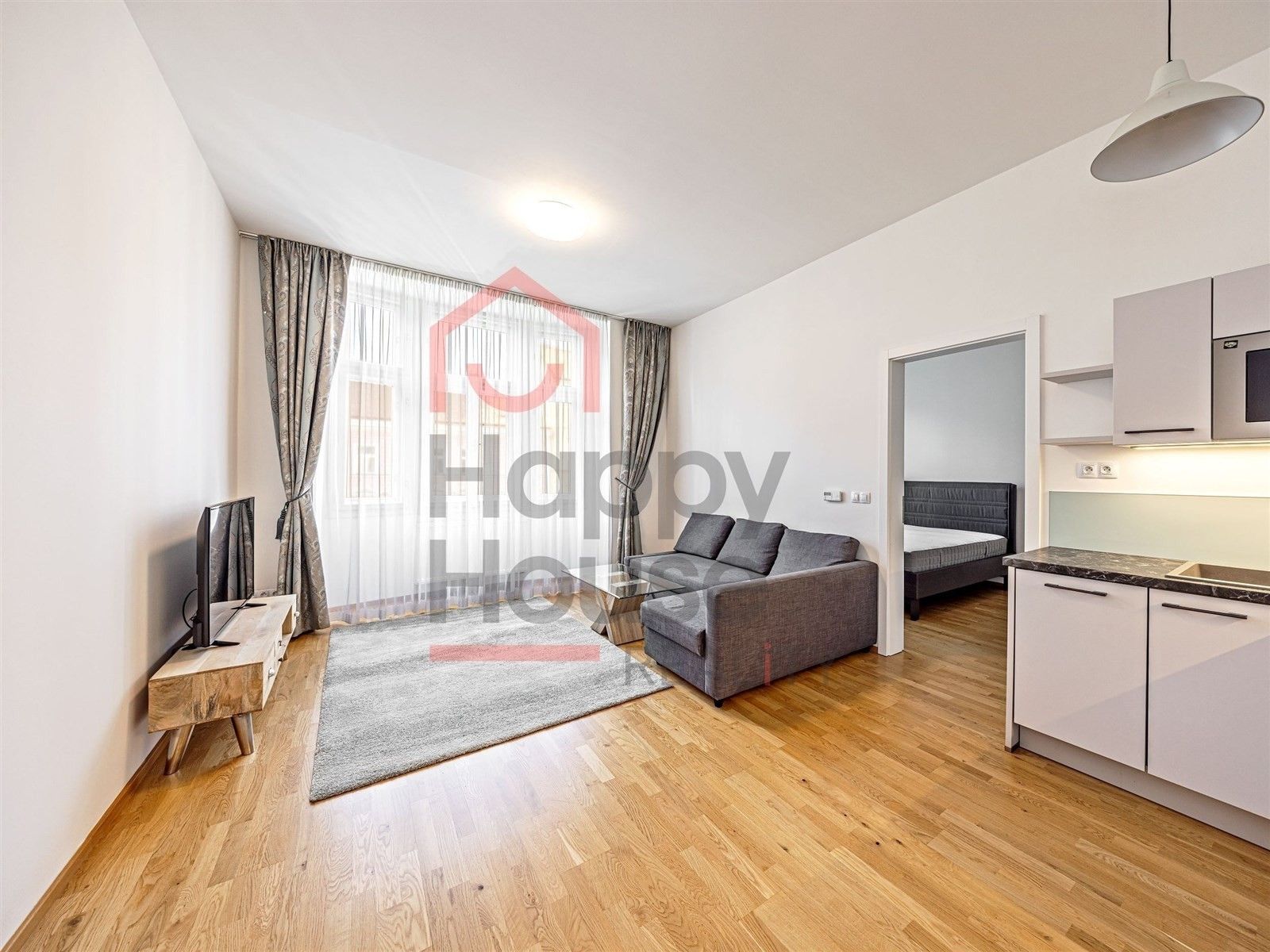 Pronájem byt 2+kk - Korunovační, Praha, 57 m²