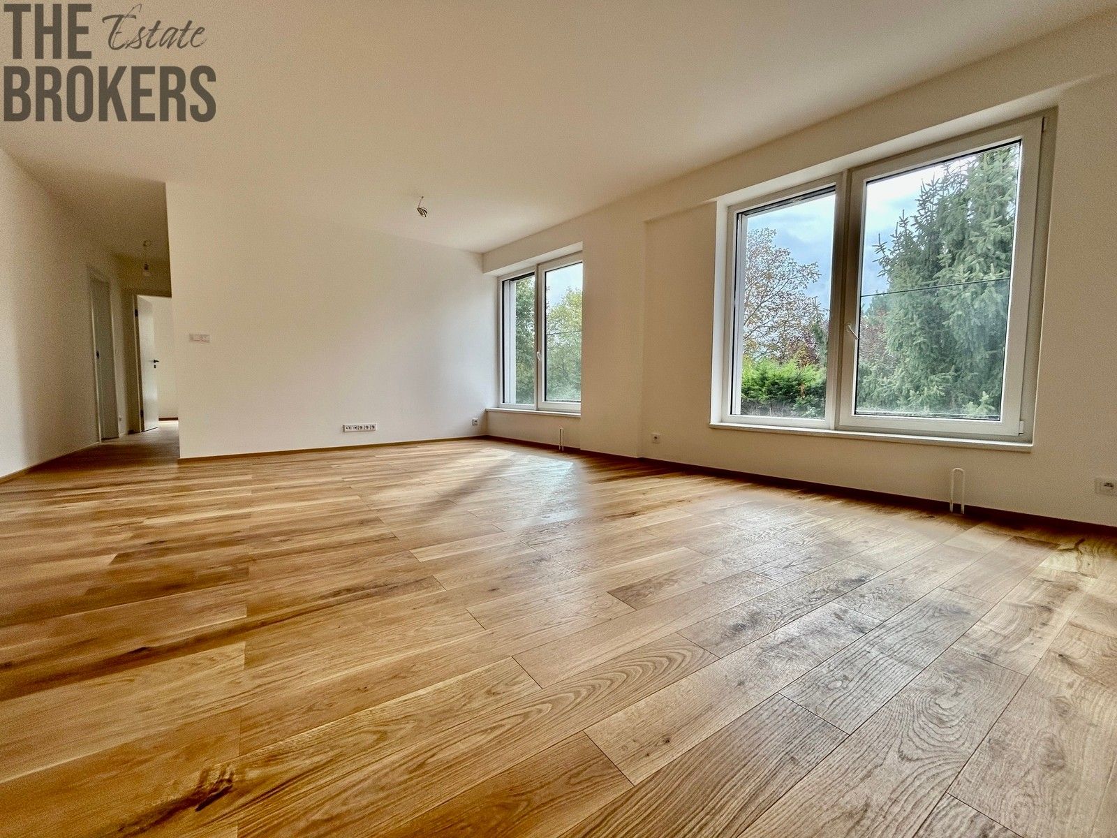 4+kk, U hotelu, Praha, 118 m²