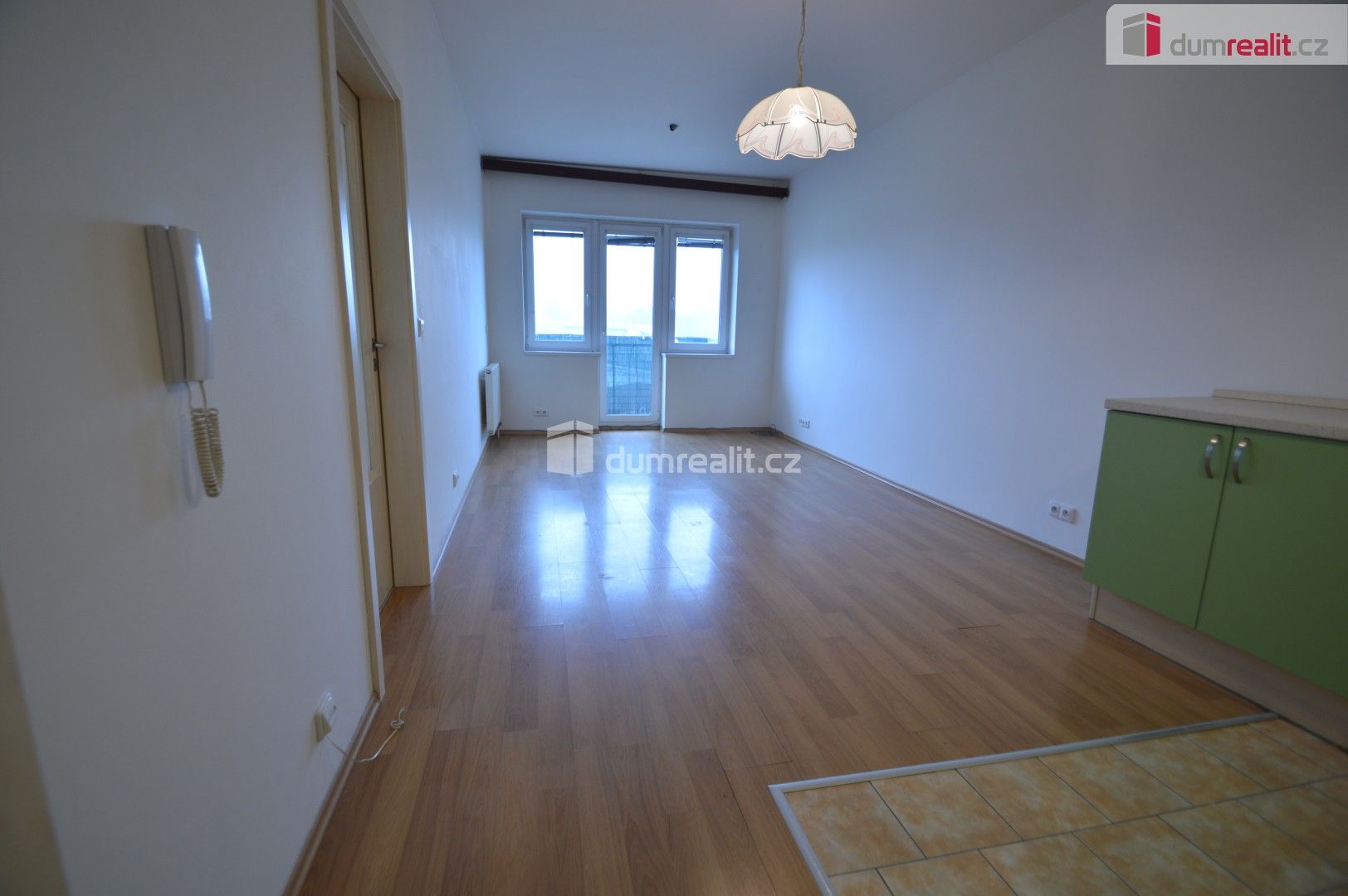 Pronájem byt 2+kk - Barrandovská, Praha, 56 m²