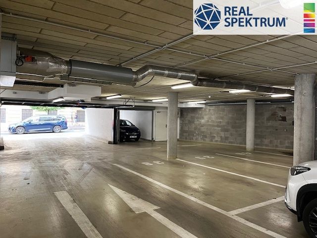 Garáže, Brno, 12 m²