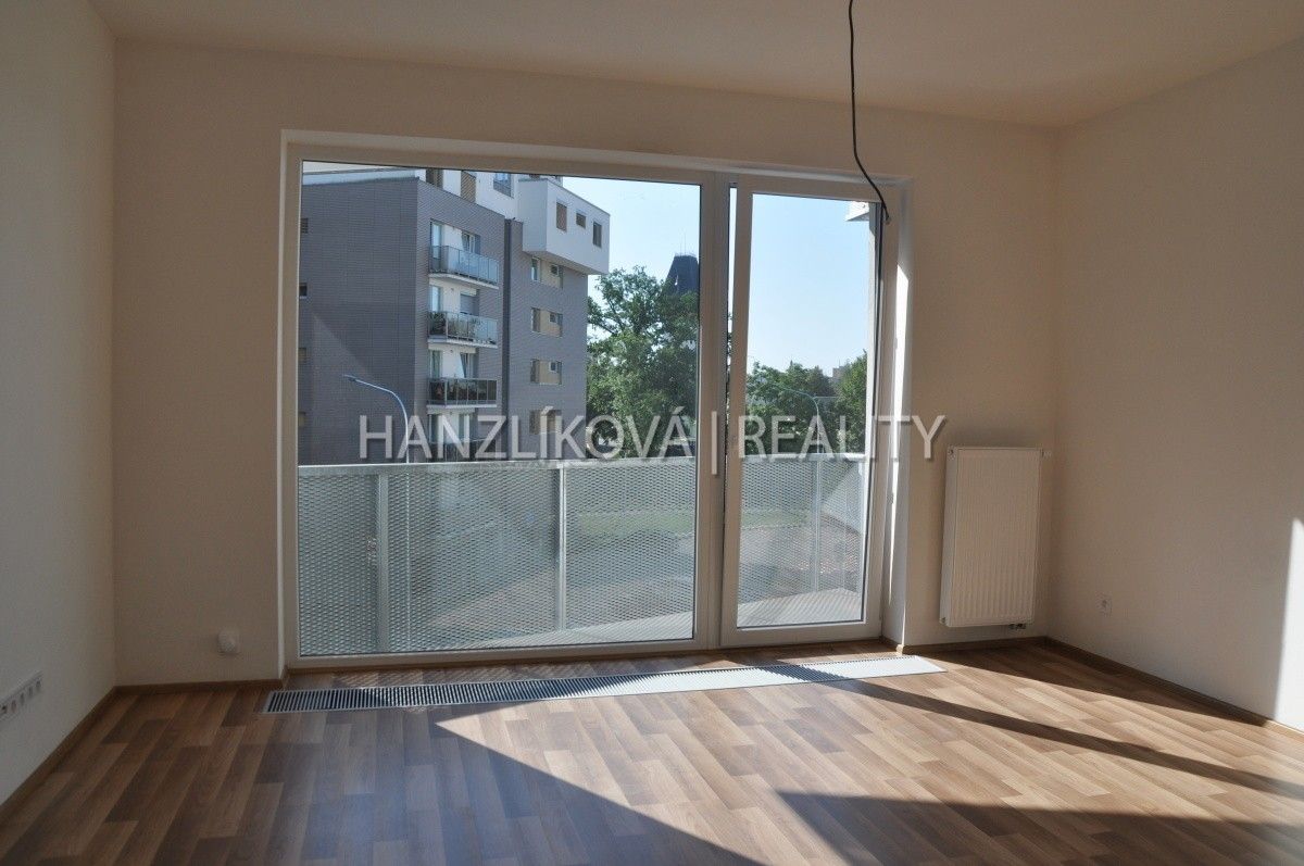 1+kk, Volejbalistů, České Budějovice, 28 m²