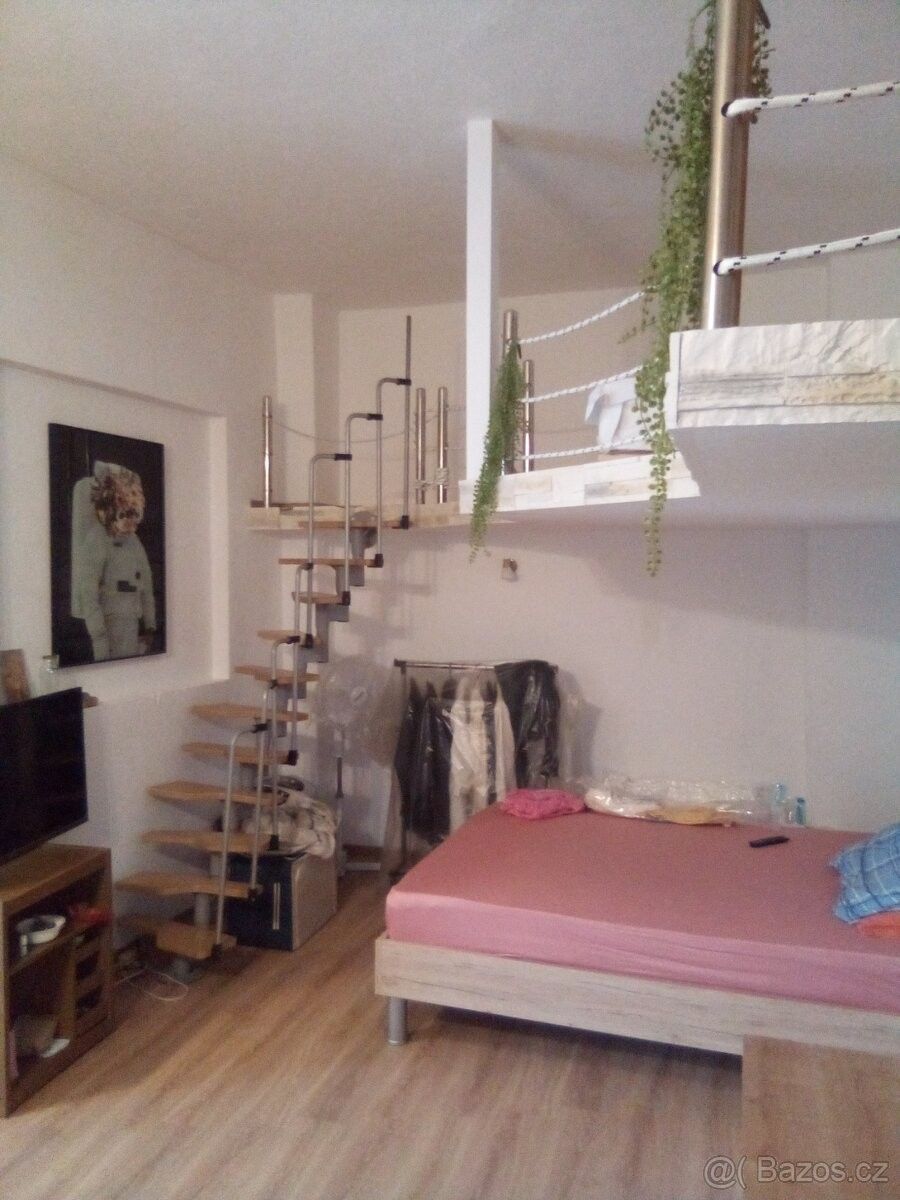 Byty, Uherské Hradiště, 686 01