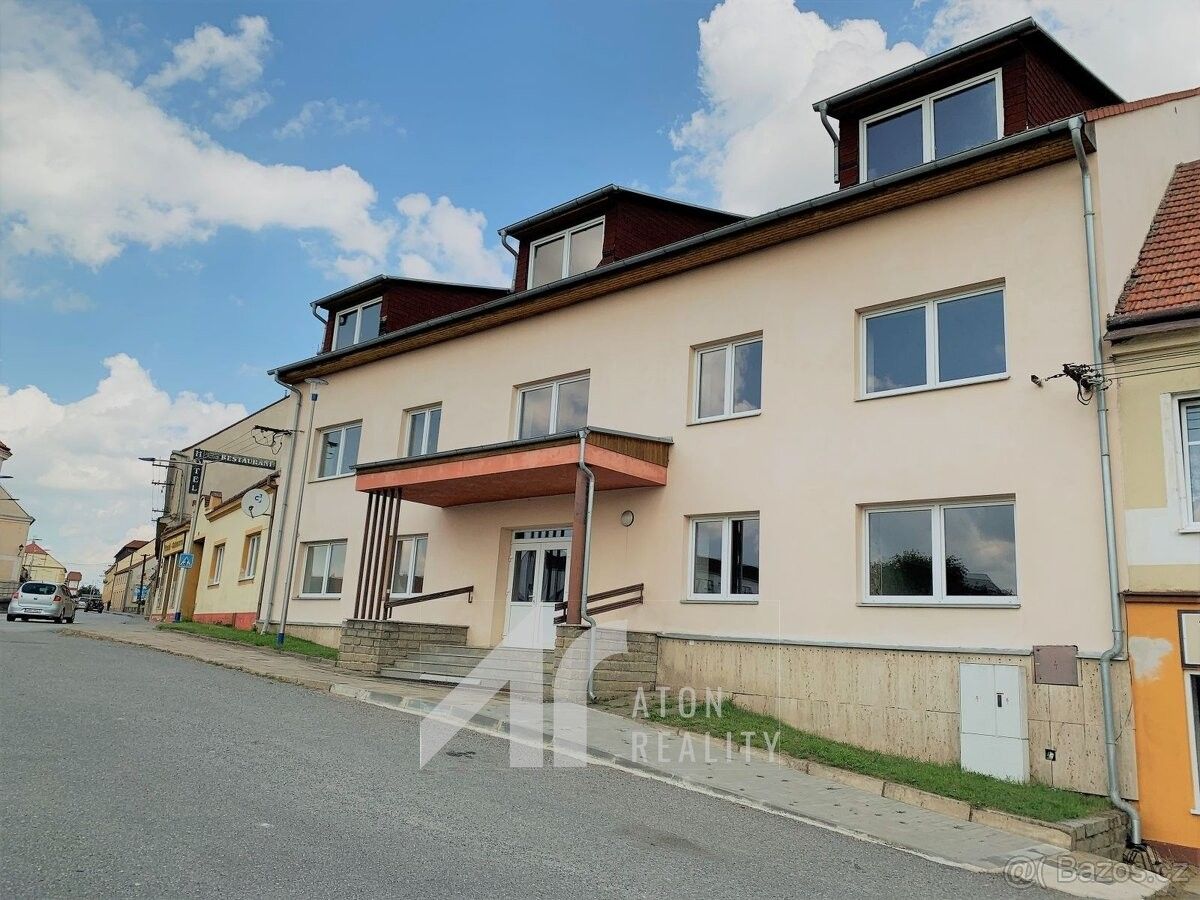 Rodinné domy, Jindřichovice, 675 26