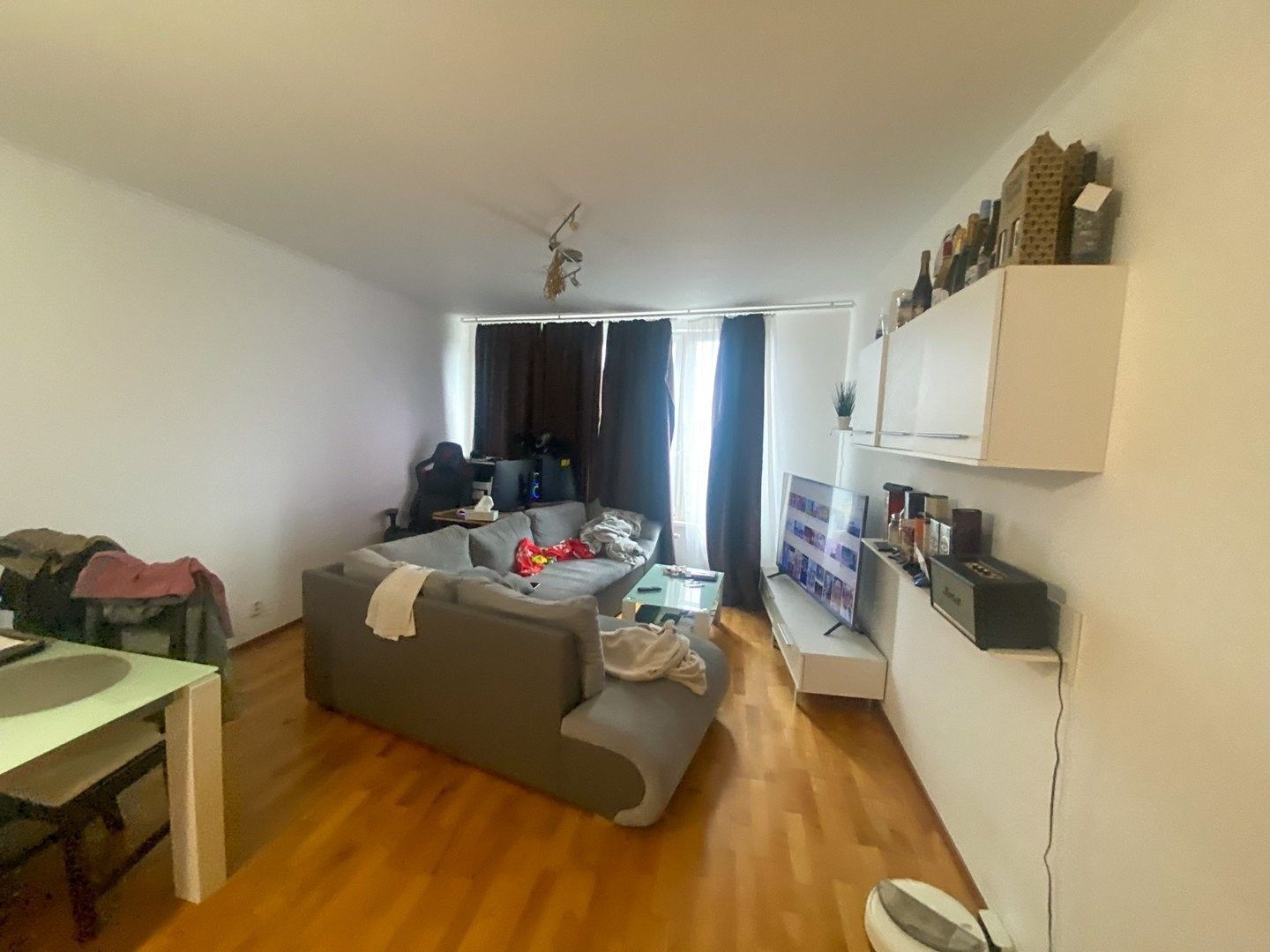 Pronájem byt 2+kk - Tlumačovská, Praha, 60 m²