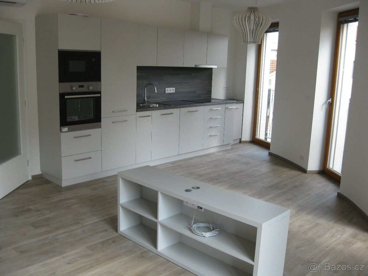 Byty, Uherské Hradiště, 686 01