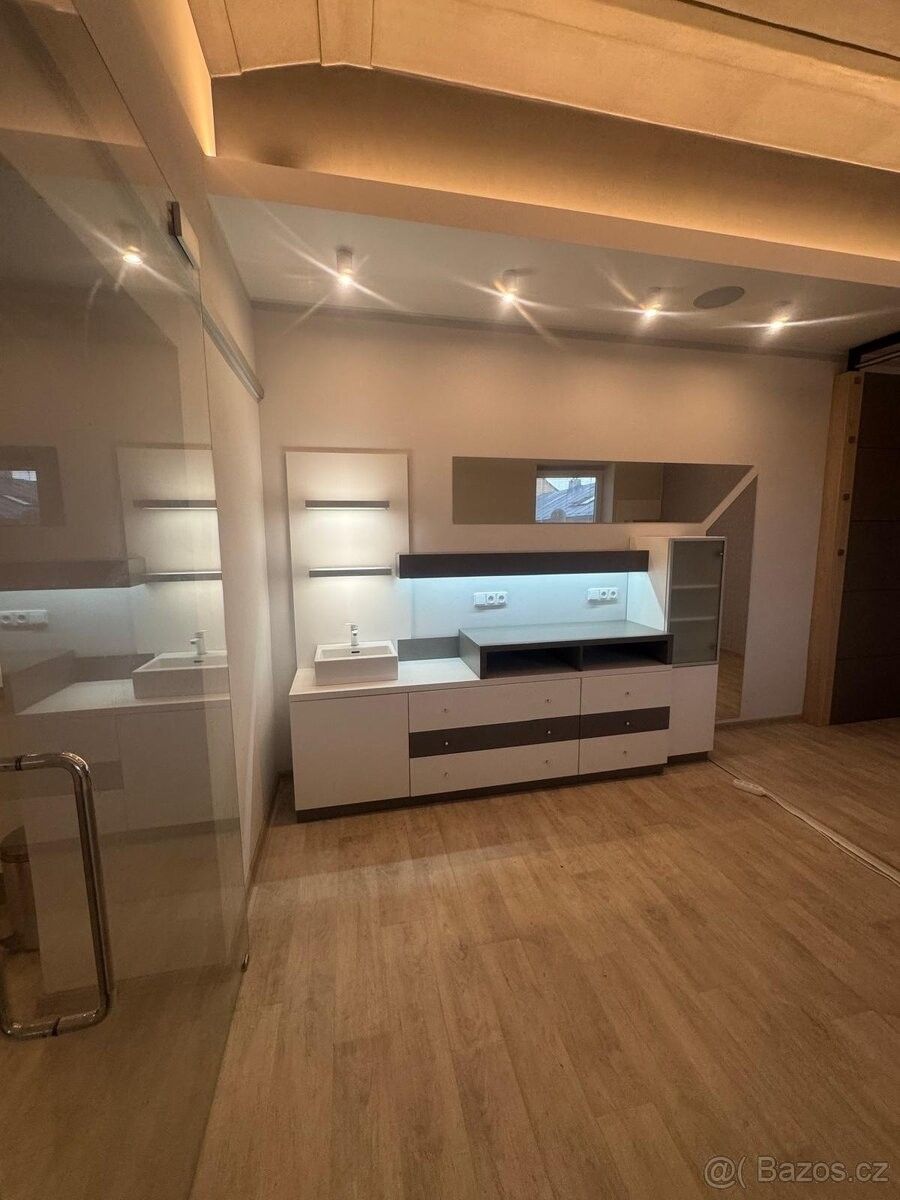 Obchodní prostory, Dvůr Králové nad Labem, 544 01