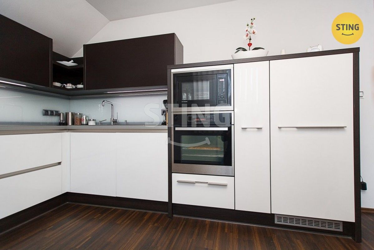 Rodinné domy, Havířov, 240 m²