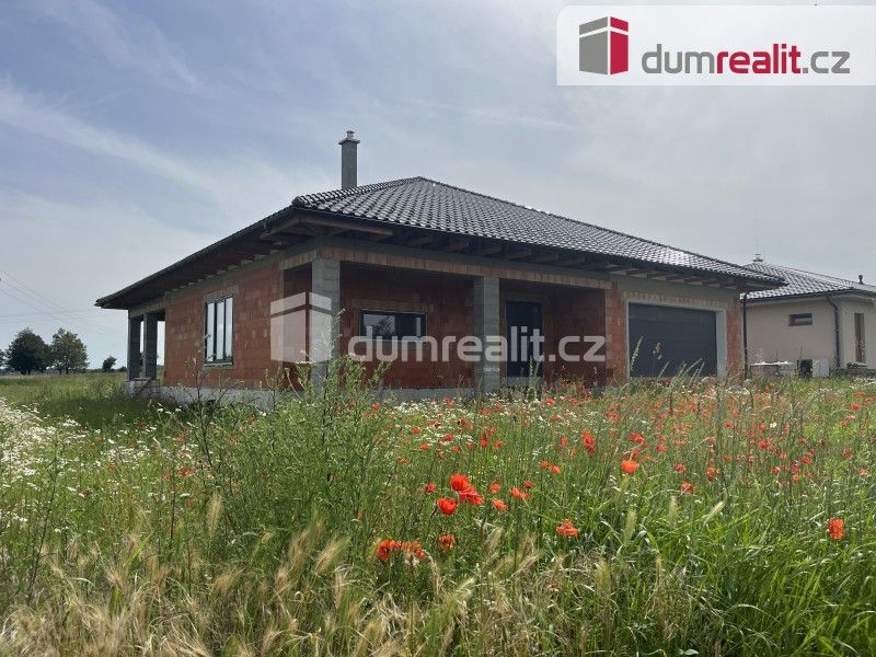 Prodej rodinný dům - Lounky, Chodouny, 250 m²