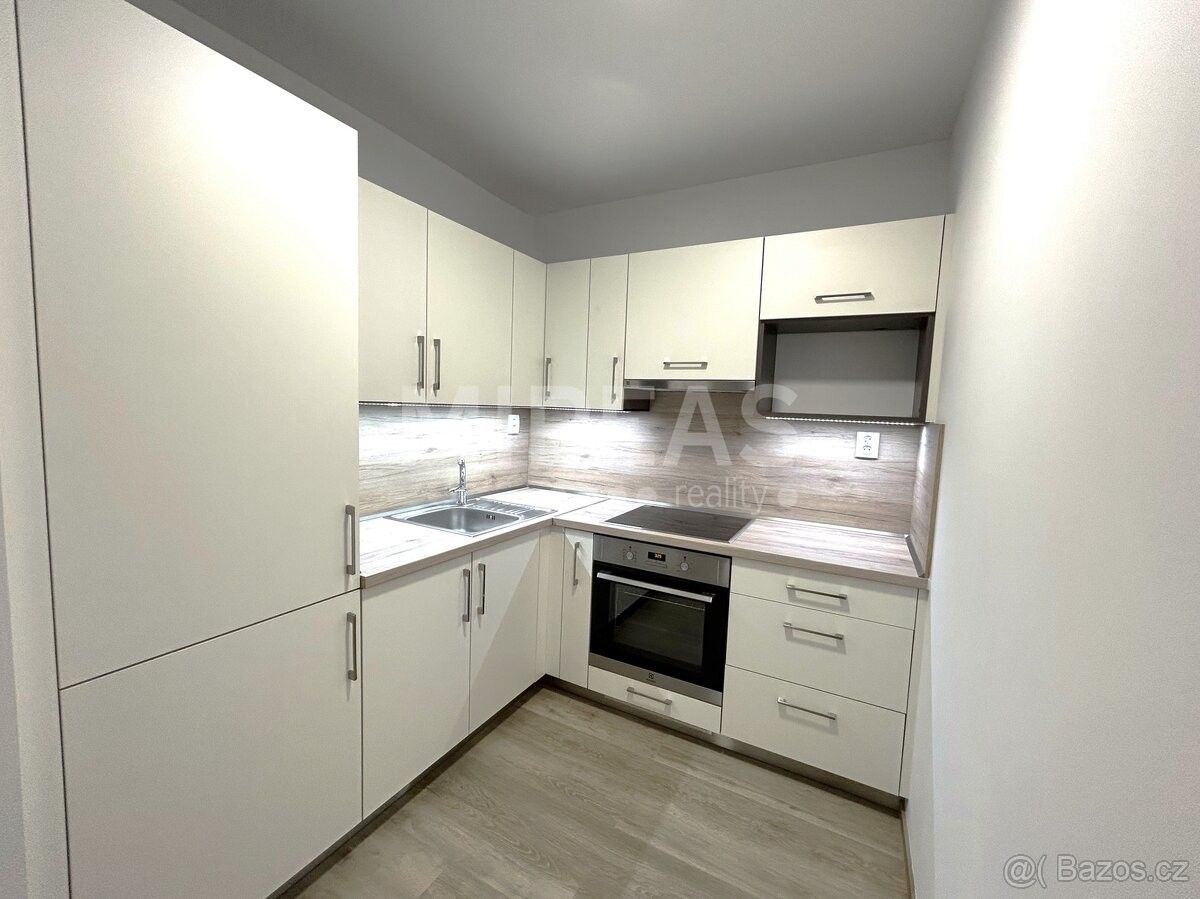 Byty, Nymburk, 288 02