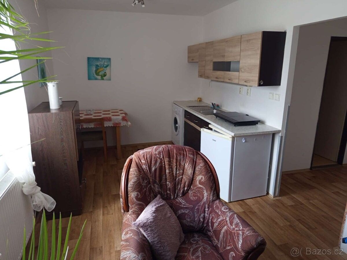 Byty, Vrchotovy Janovice, 257 53