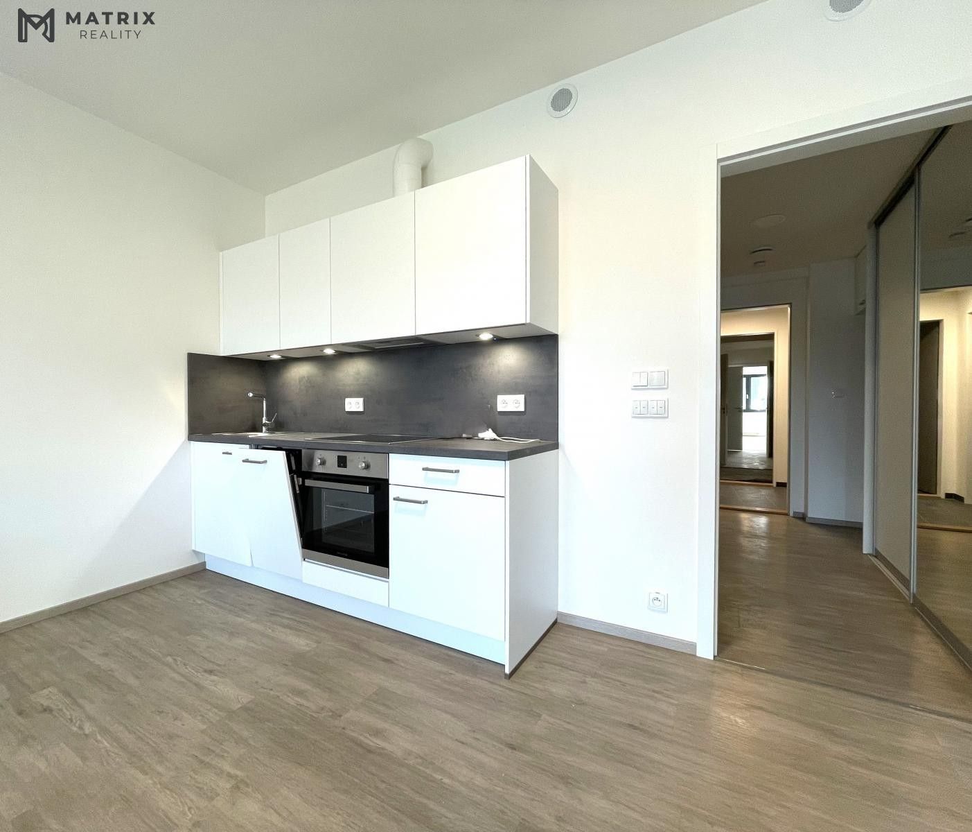 Pronájem byt 1+kk - Primátorská, Praha, 46 m²