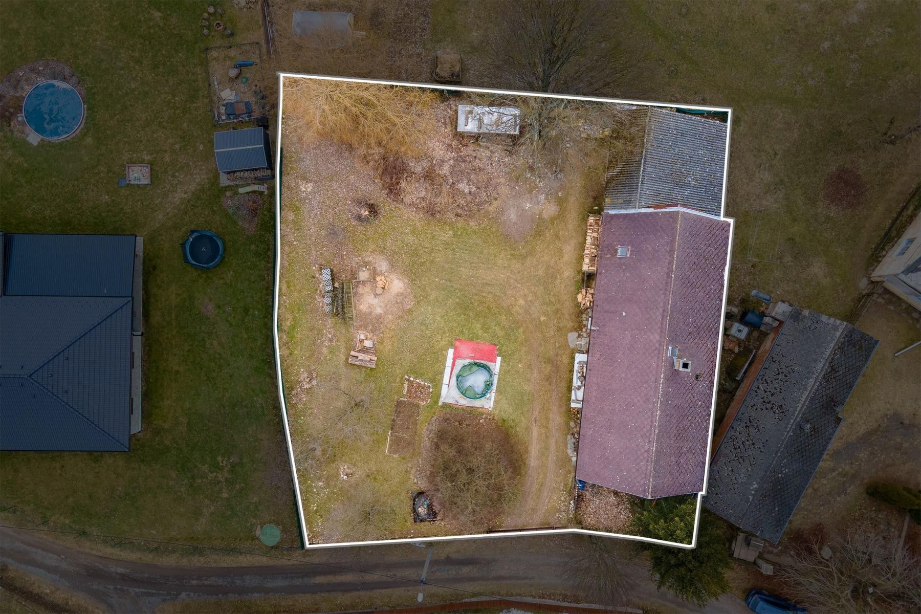 Prodej rodinný dům - Bezvěrov, 200 m²