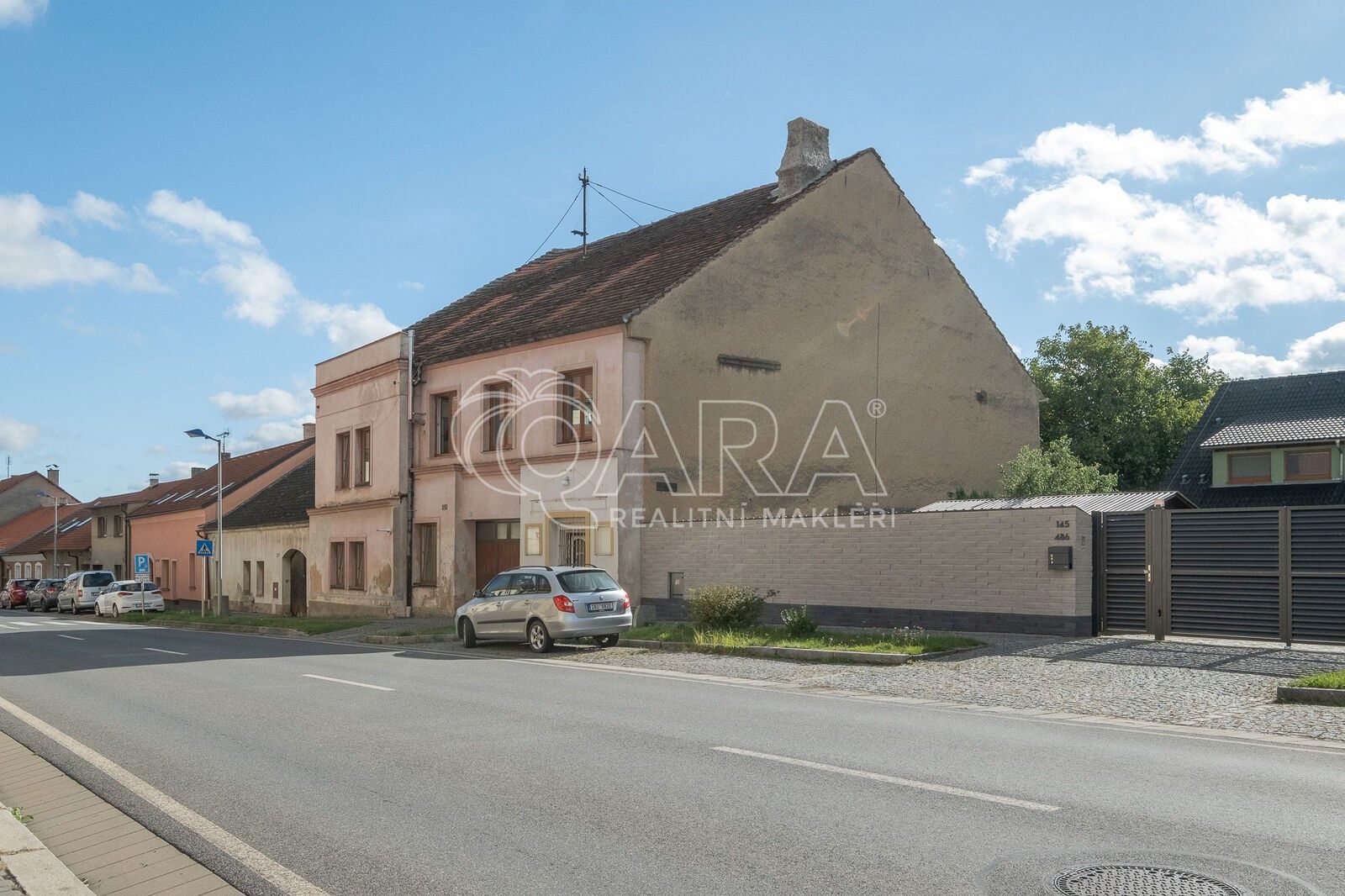 Rodinné domy, Náměstí, Žebrák, 320 m²