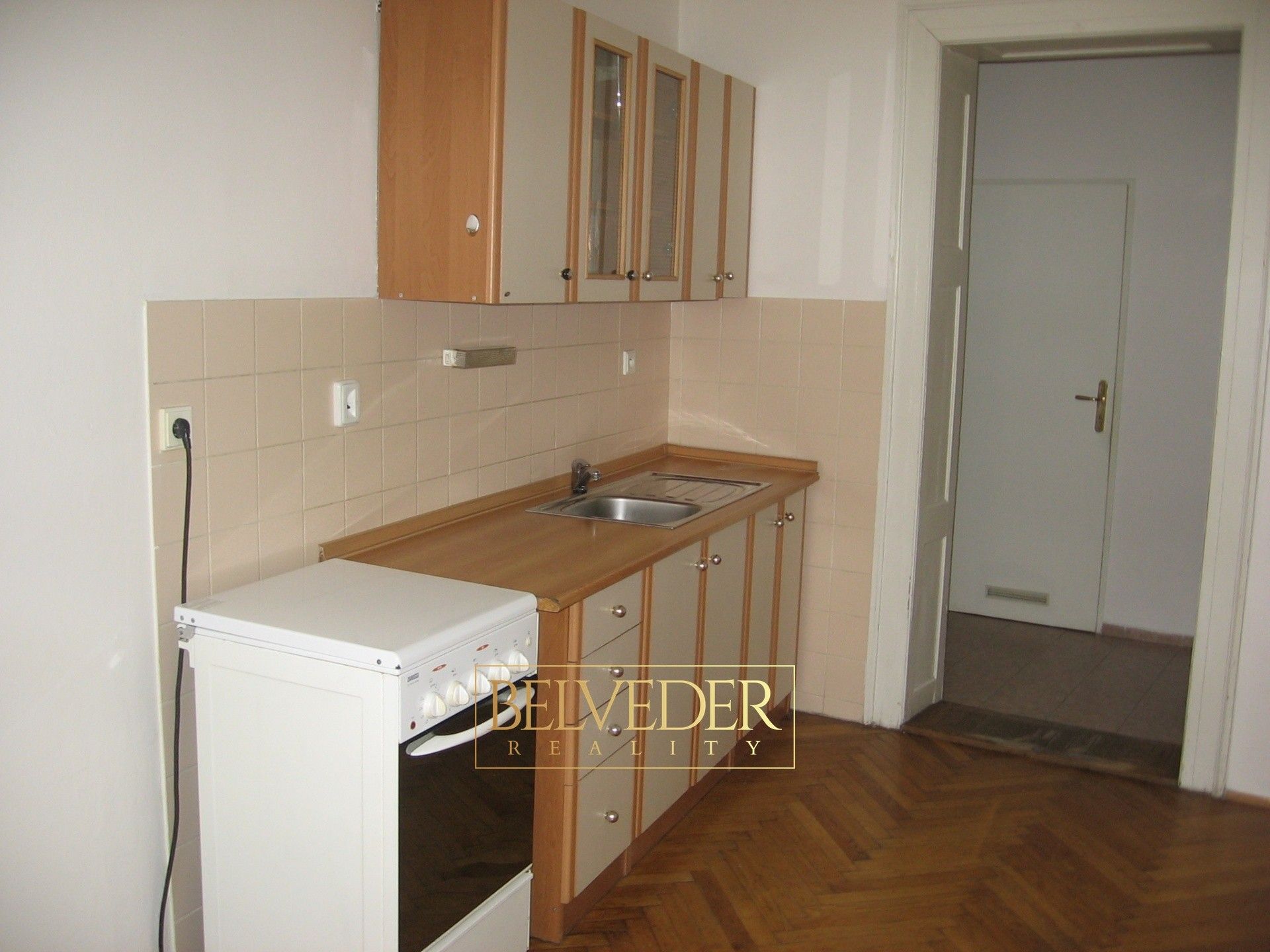 1+1, U Hadích lázní, Teplice, 44 m²