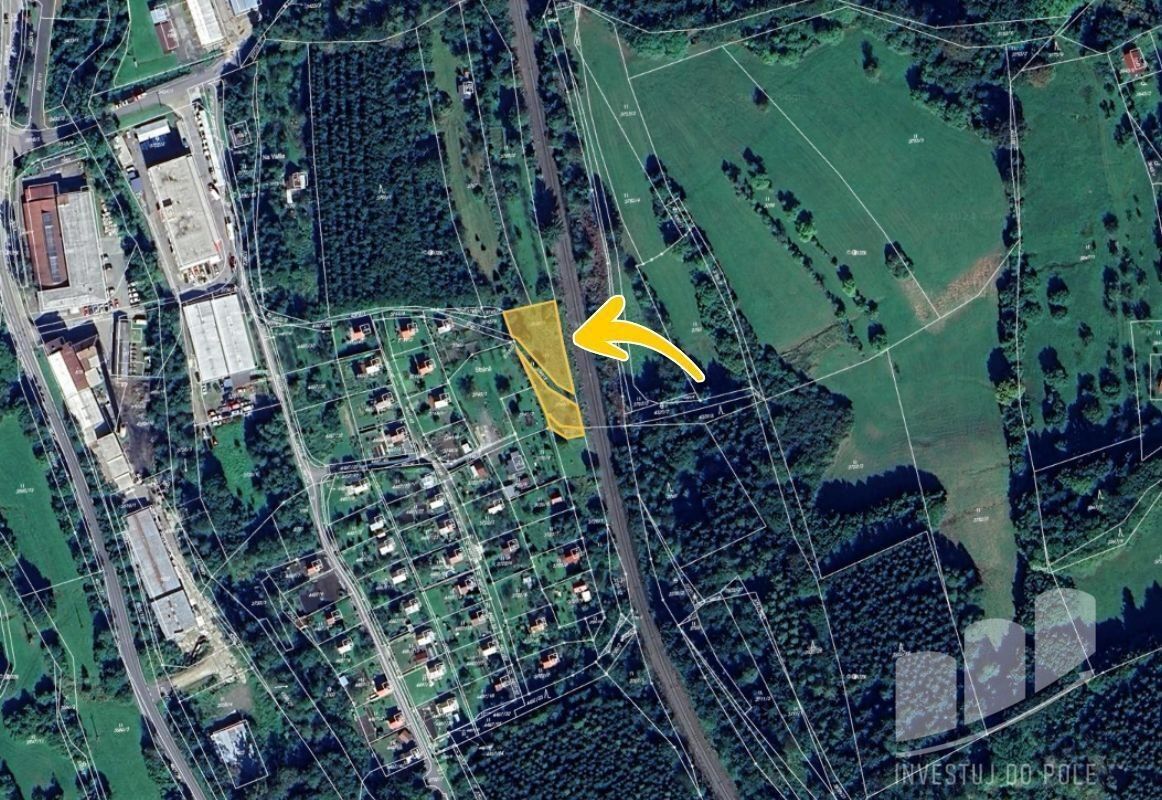 Prodej zahrada - Masarykovo náměstí, Valašské Klobouky, 1 042 m²