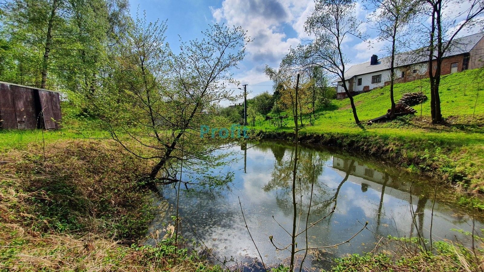 Prodej pozemek pro bydlení - Kosov, 1 714 m²