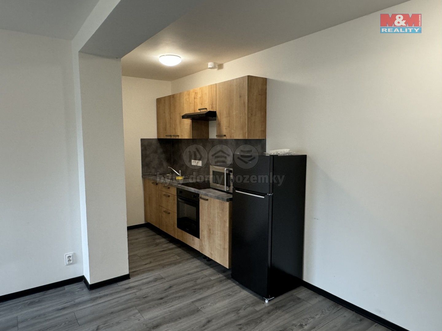 Pronájem byt 1+kk - Orlická, Hradec Králové, 34 m²