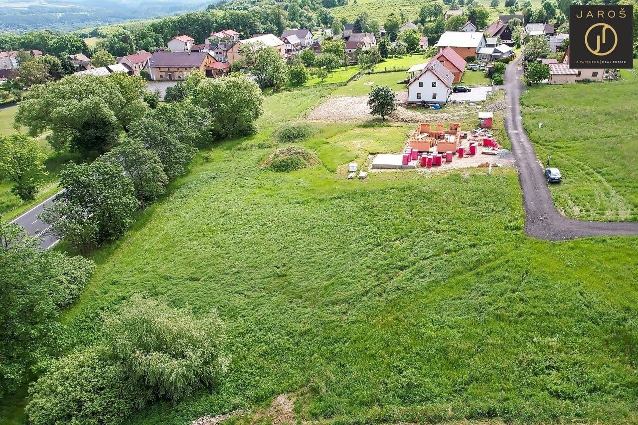 Pozemky pro bydlení, Huntířov, 1 833 m²
