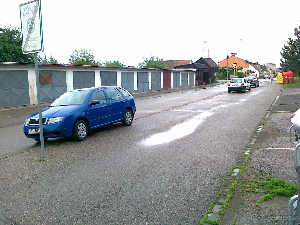 Garáže, Vlašim, 258 01