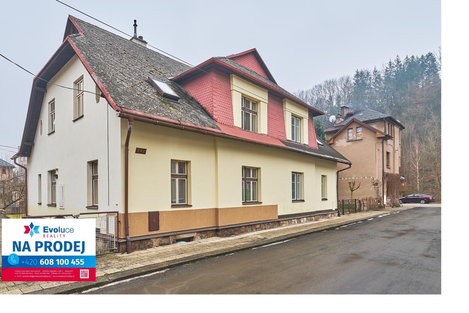 Prodej rodinný dům - Smetanova, Úpice, 186 m²