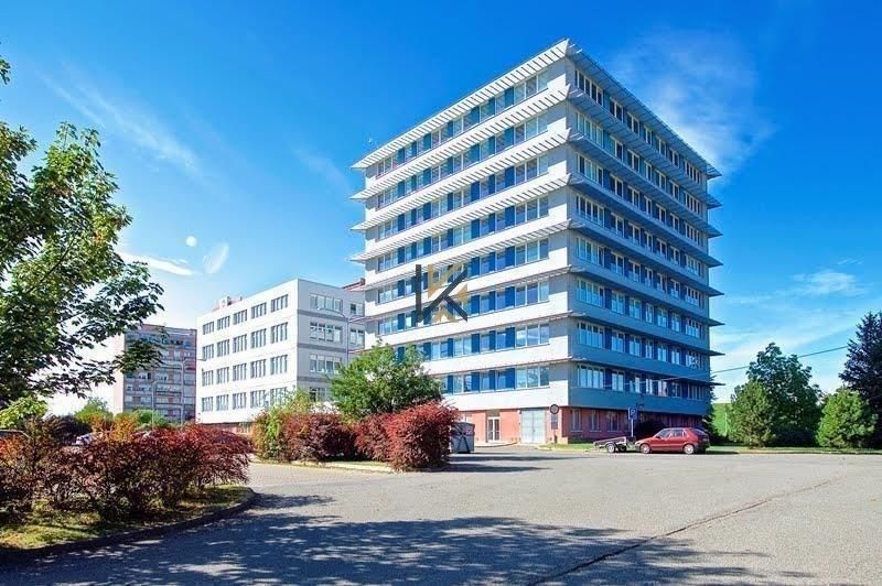 Pronájem obchodní prostory - Roztylská, Praha, 92 m²