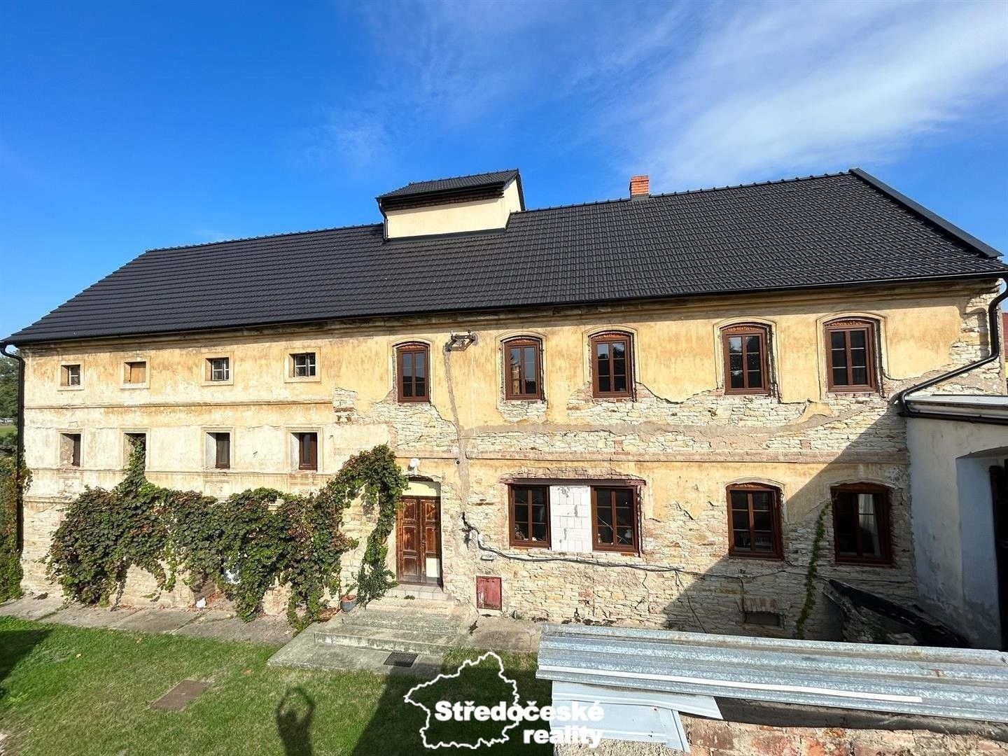 Prodej rodinný dům - Černěves, 190 m²