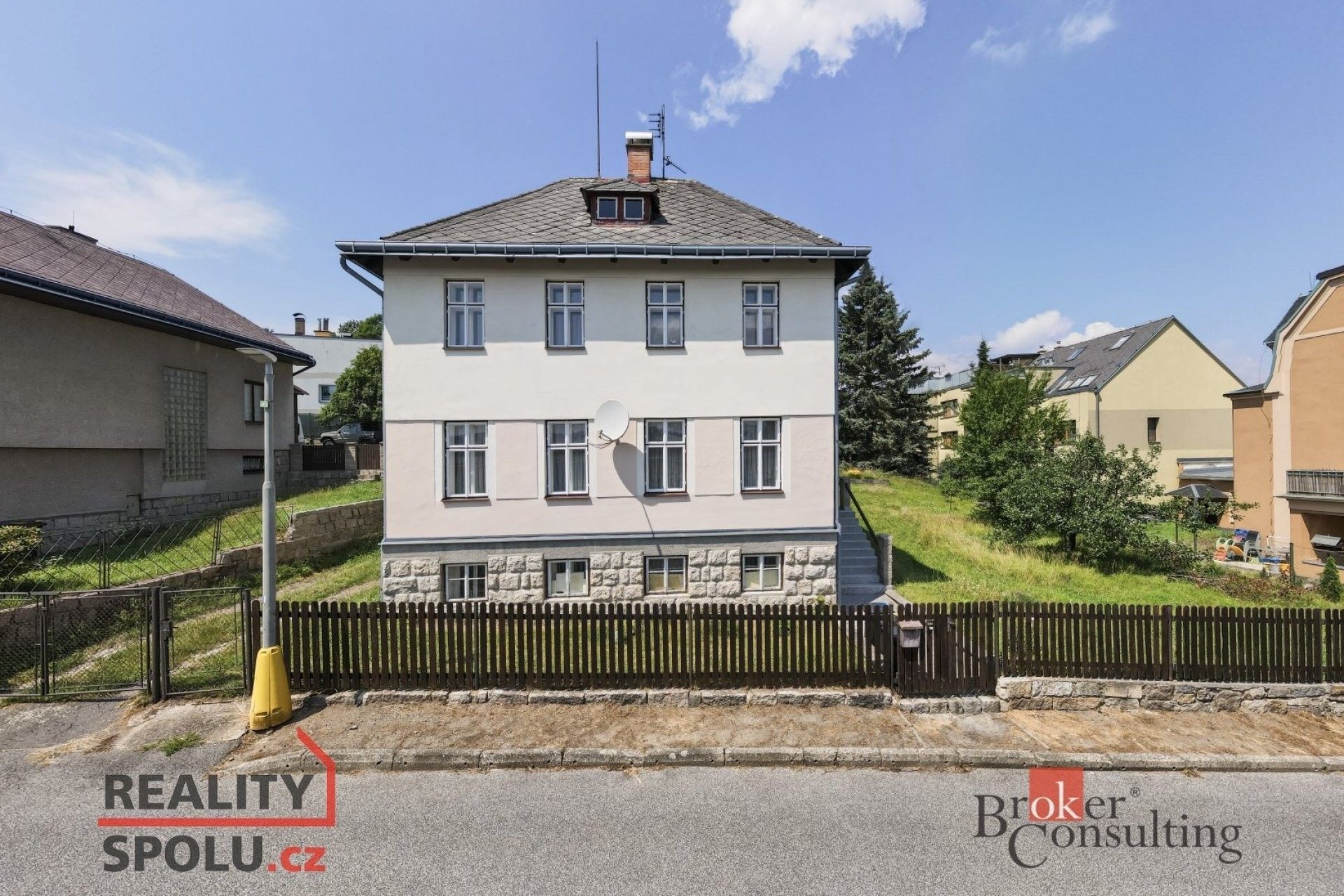 Prodej rodinný dům - Zámecká, Jablonec nad Nisou, 139 m²