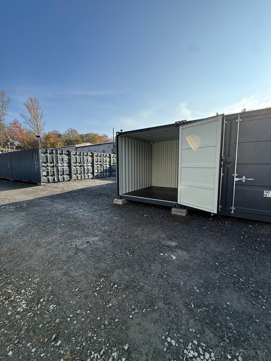 Sklady, Praha, 140 00