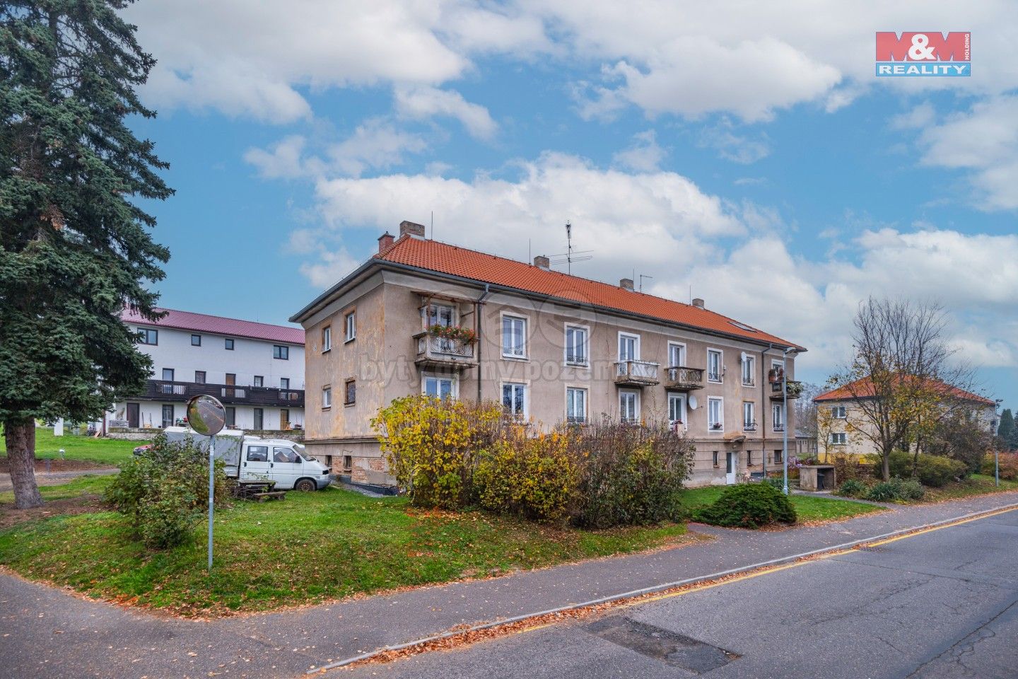 2+kk, Lhotecká, Mníšek pod Brdy, 56 m²