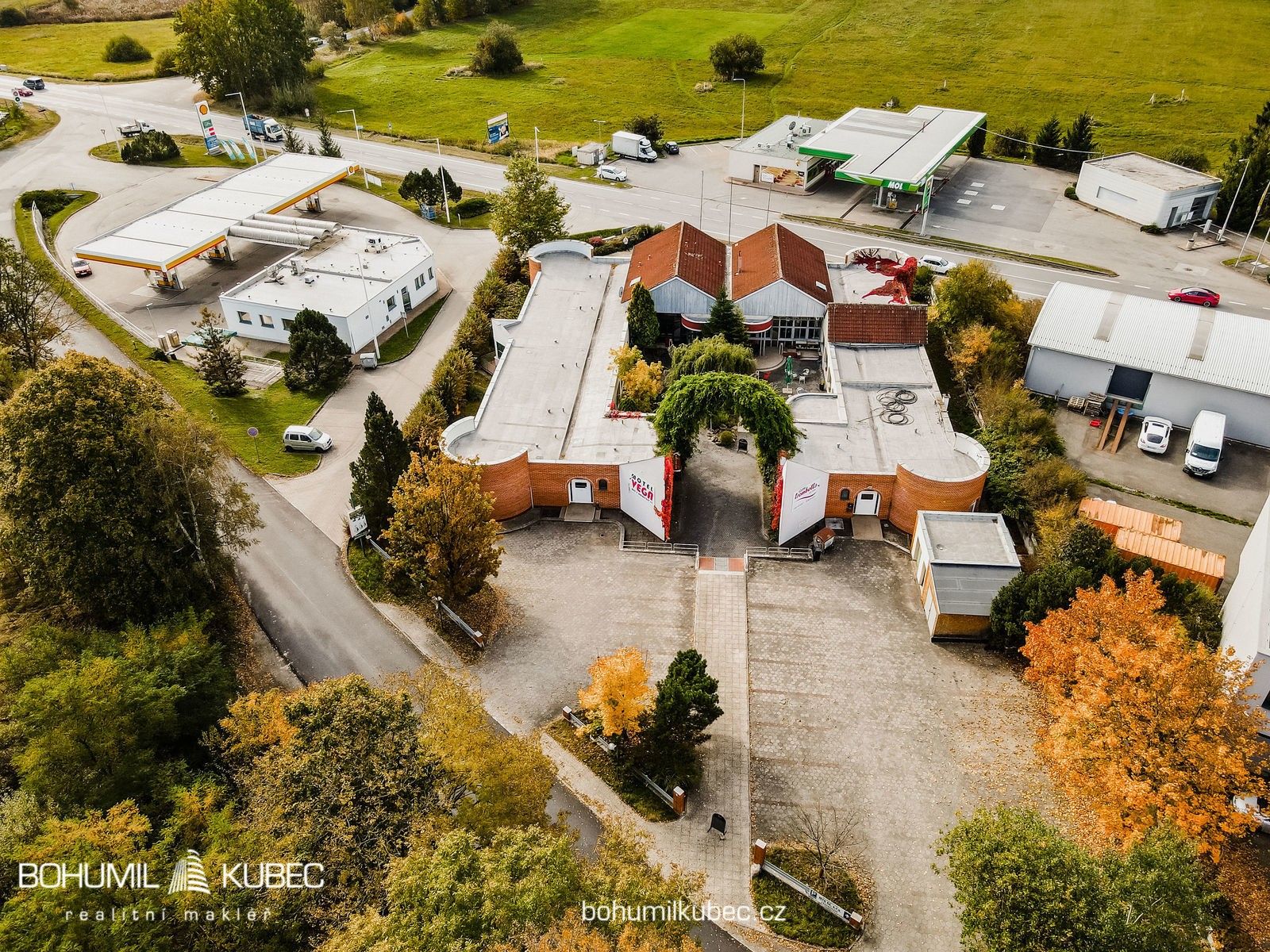 Prodej ubytovací zařízení - Pod Kovosvitem, Sezimovo Ústí, 950 m²