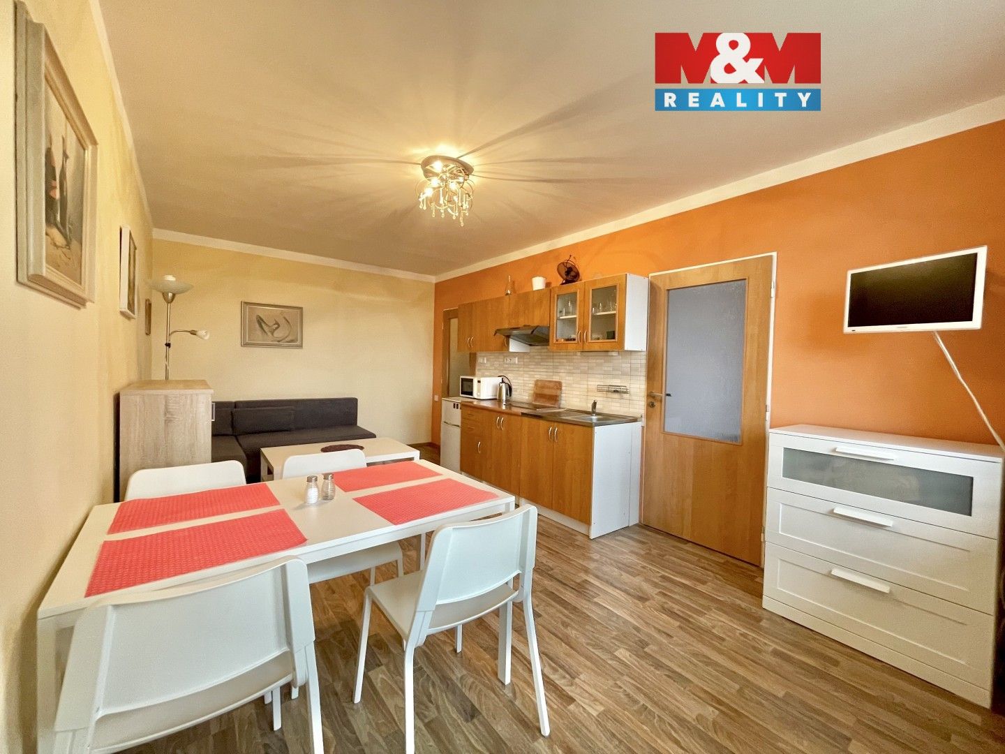 1+1, Alejní, Teplice, 39 m²