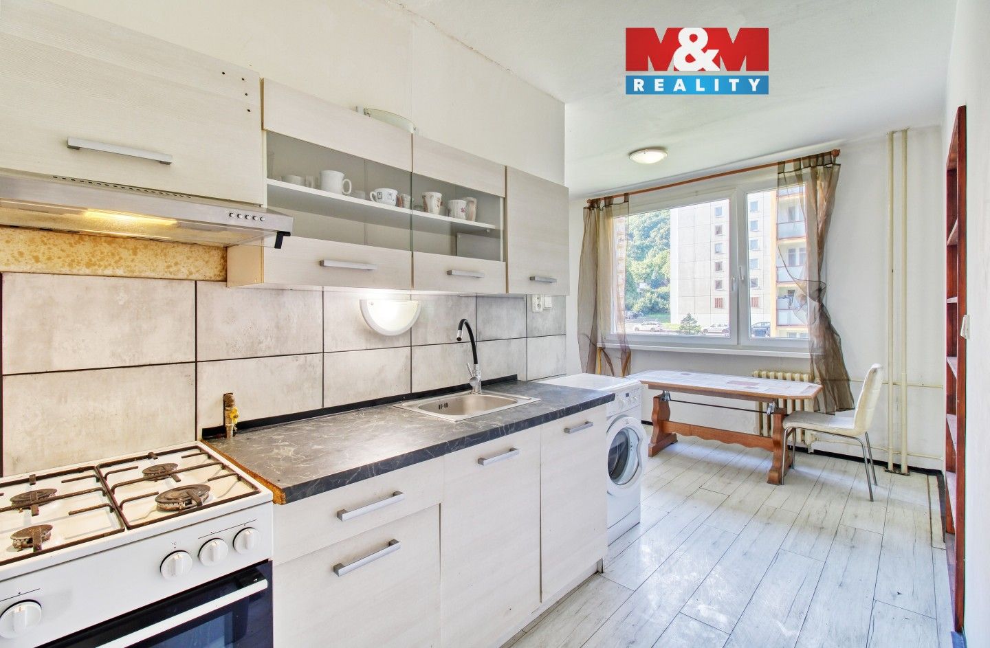 3+1, Karla Čapka, Krupka, 79 m²