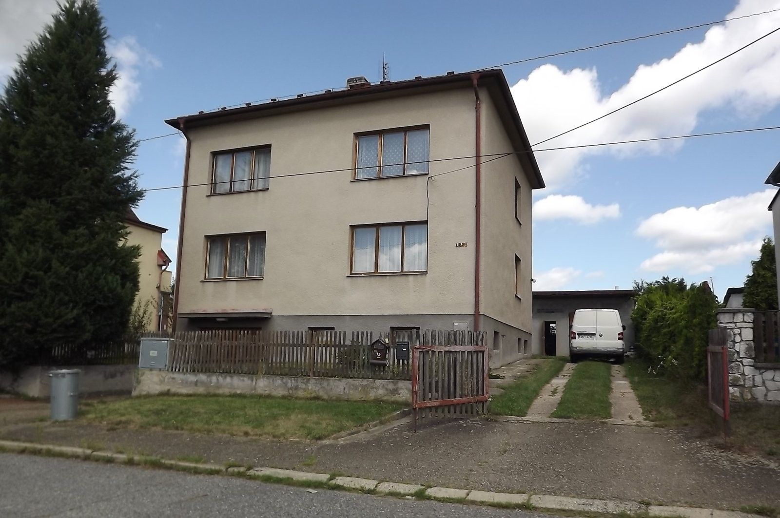 Prodej rodinný dům - Vítězslava Hálka, Vlašim, 300 m²