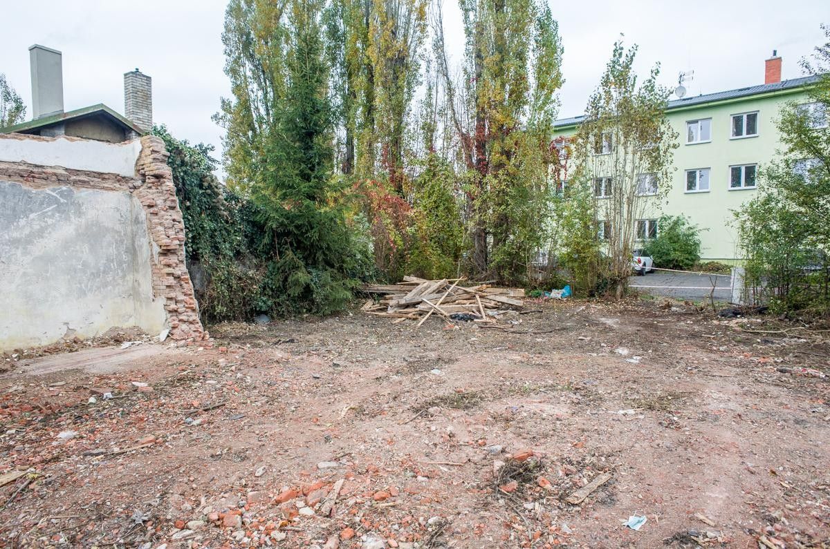 Prodej pozemek pro bydlení - Tyršova, Dubí, 1 223 m²