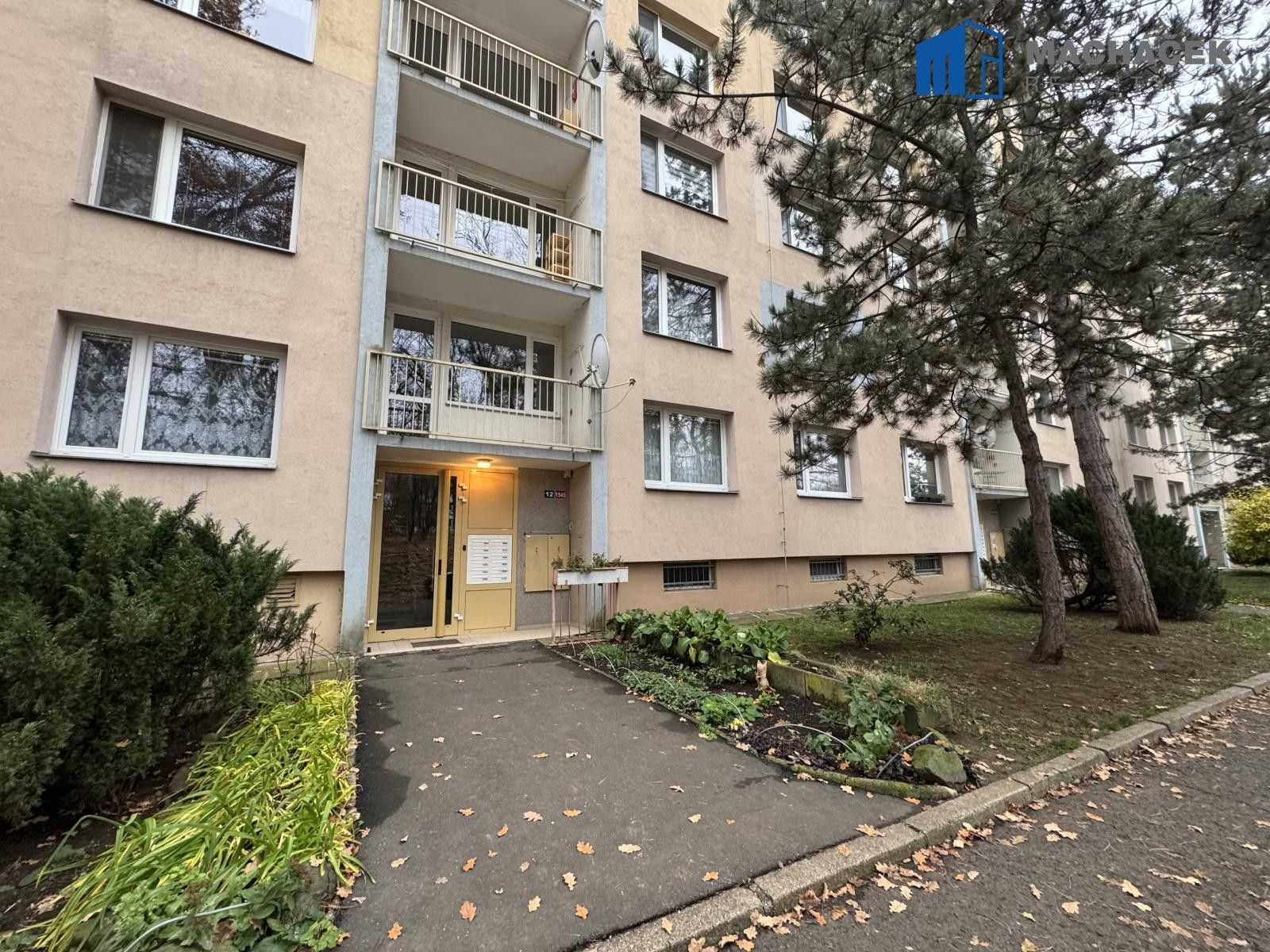 3+1, Kosmonautů, Teplice, 81 m²