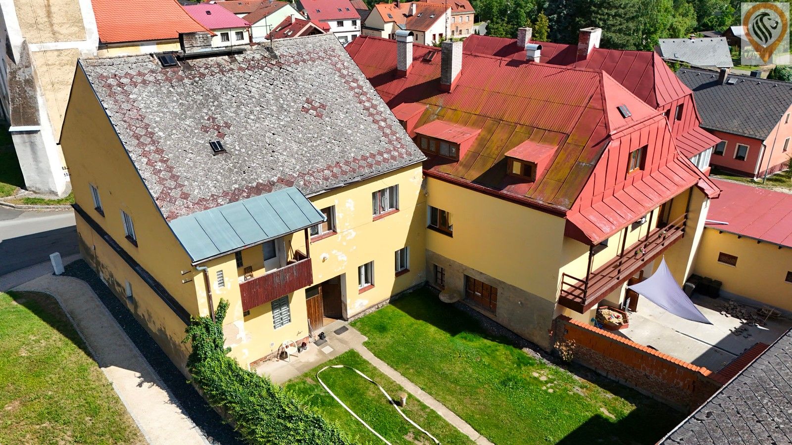 Rodinné domy, náměstí Míru, Poběžovice, 220 m²