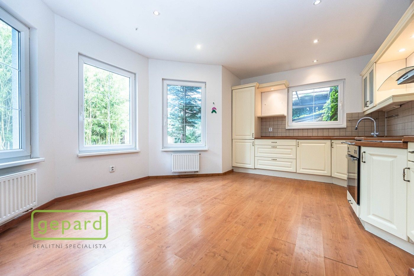 Rodinné domy, Jižní, Líbeznice, 156 m²