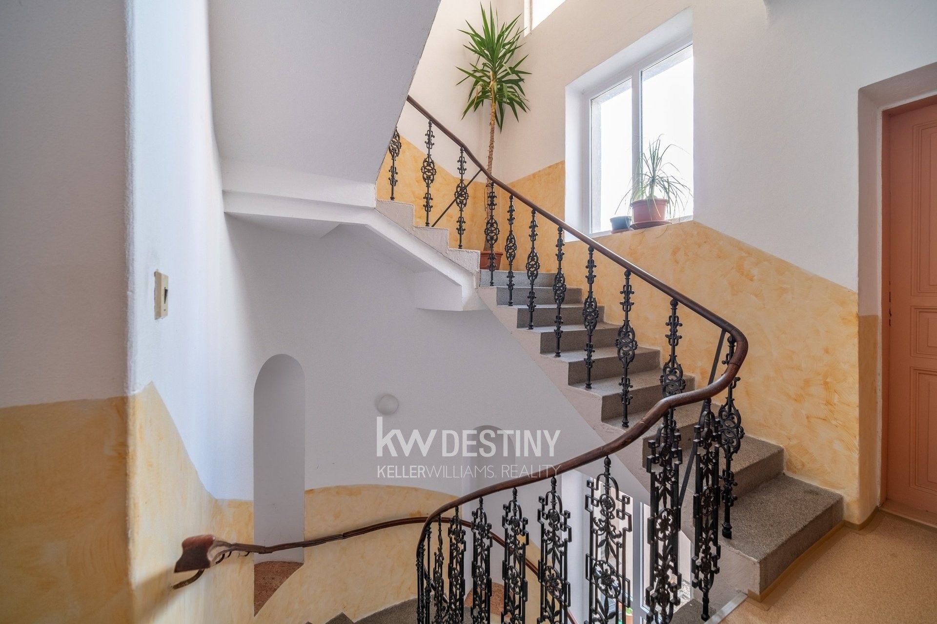 Prodej obchodní prostory - Smilova, Pardubice, 434 m²