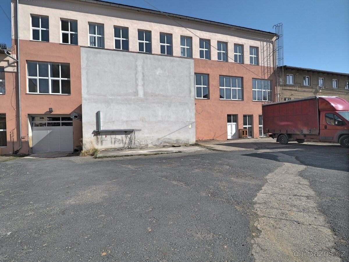 Pronájem obchodní prostory - Domažlice, 344 01, 322 m²