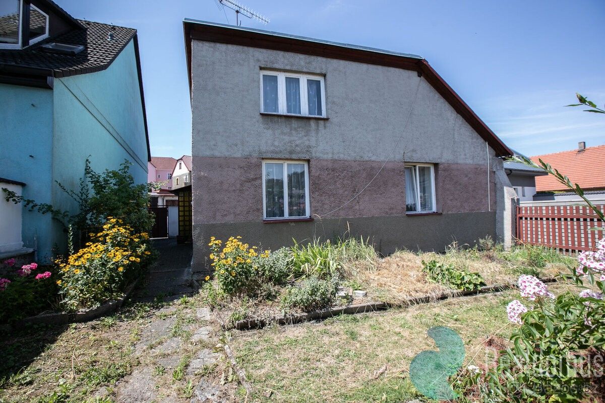 Prodej dům - Votice, 259 01, 94 m²