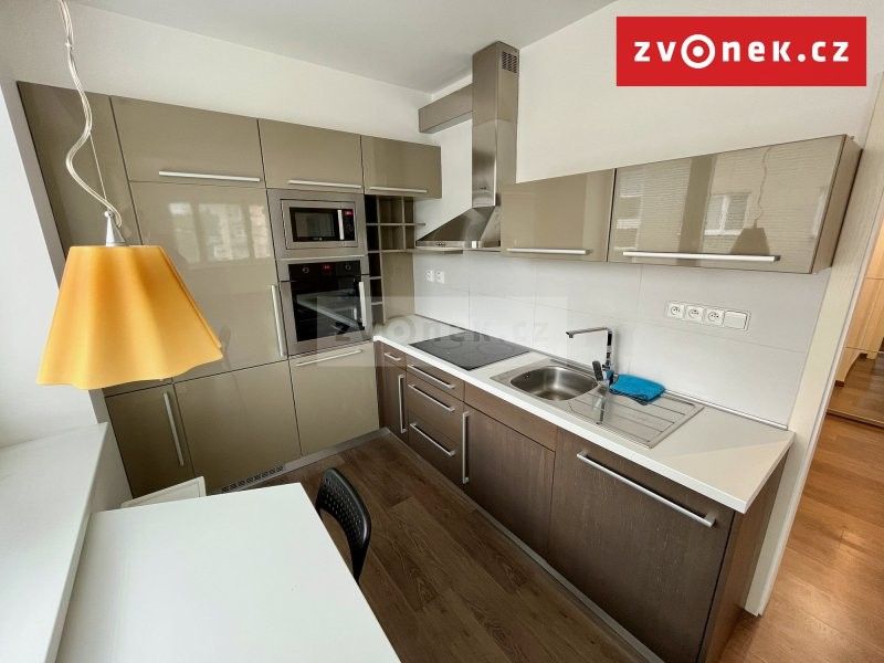 2+kk, Santražiny, Zlín, 61 m²