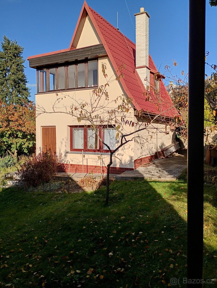 Chaty, Bukovany, 779 00