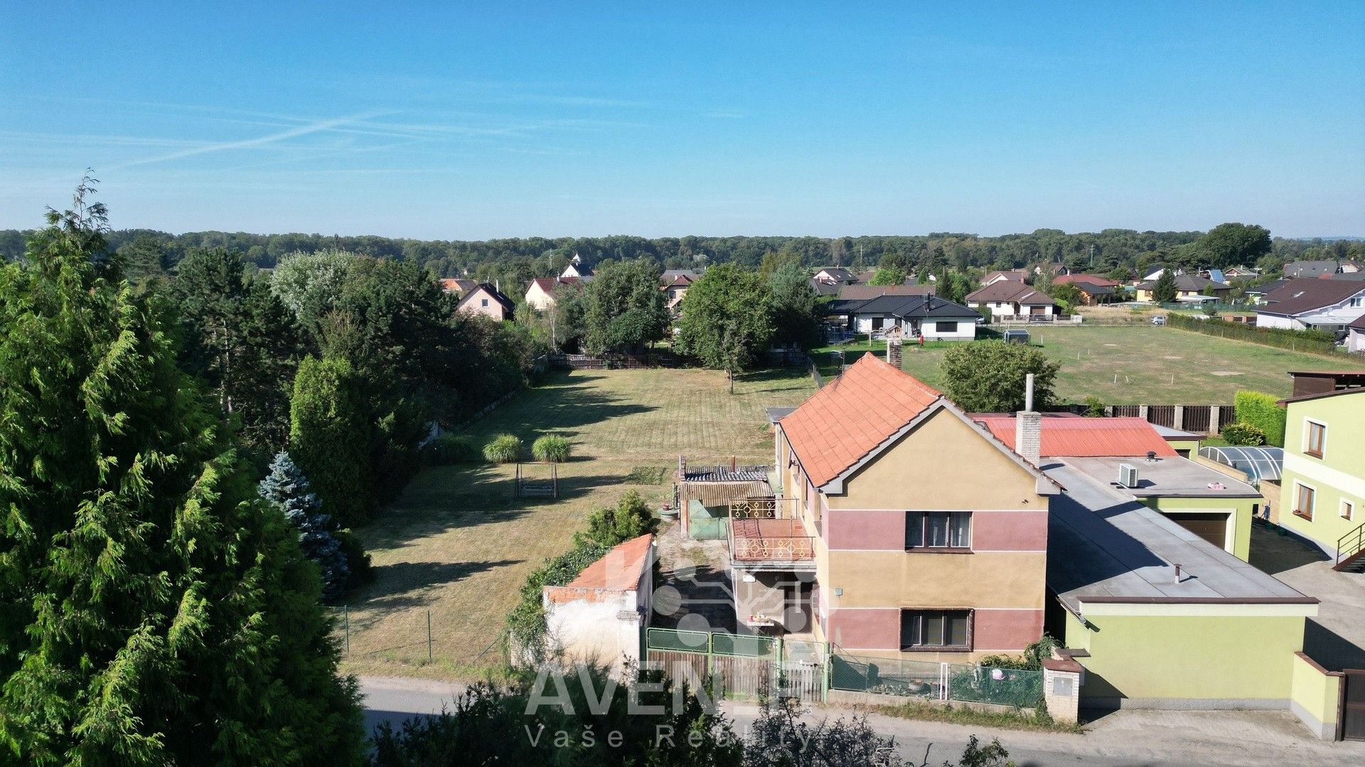 Prodej dům - Ke křížku, Tišice, 170 m²