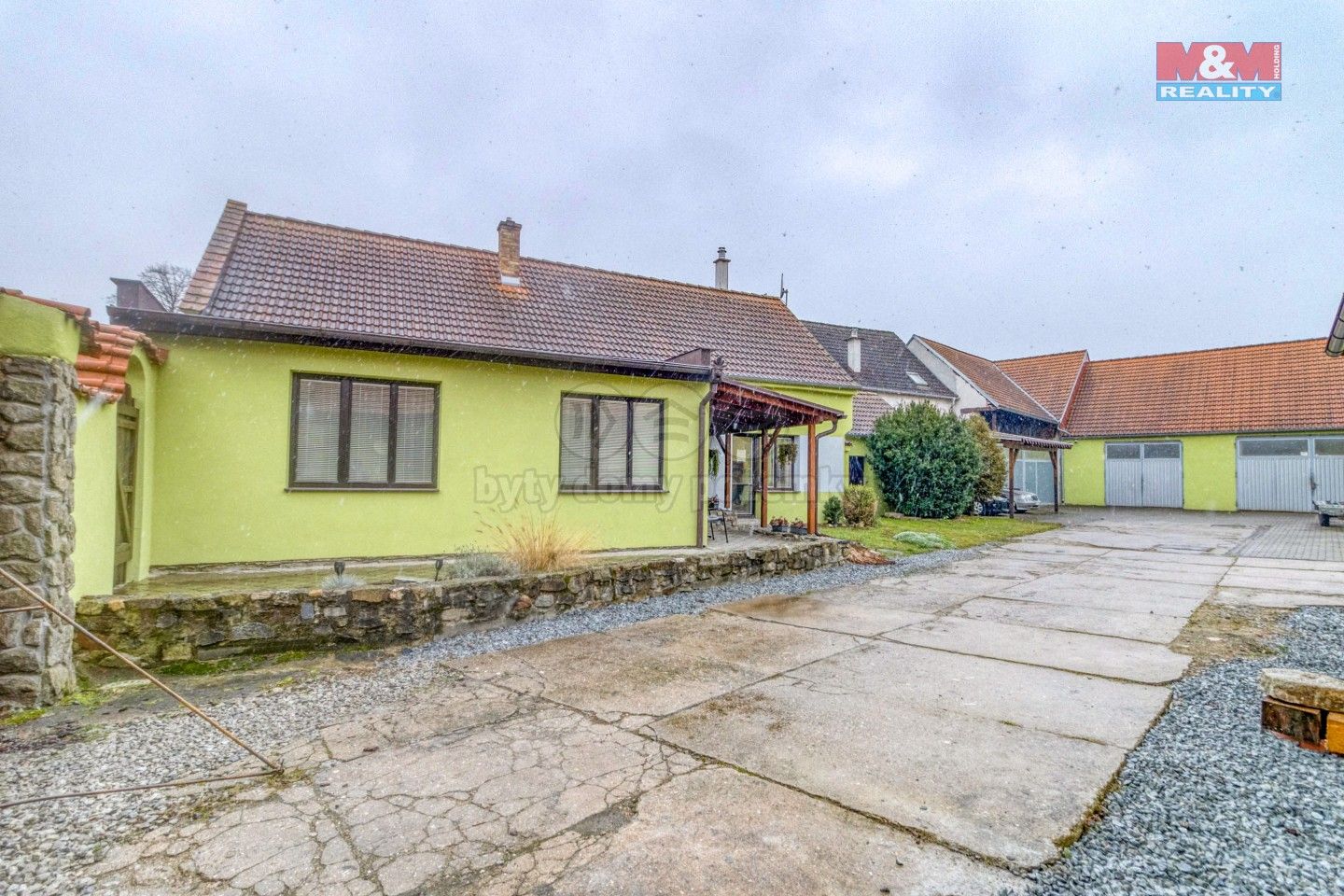 Prodej rodinný dům - Roudenská, Roudné, 218 m²